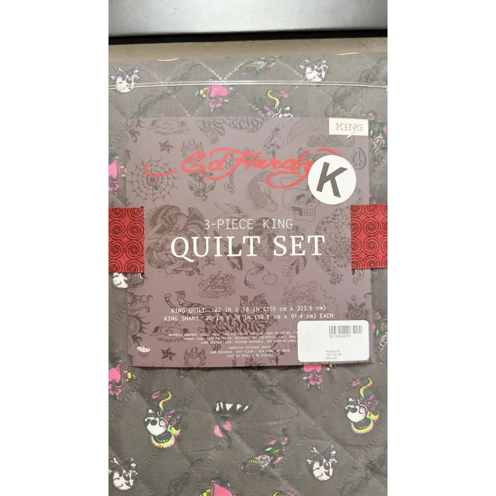 Ed Hardy 3 Piece King Quilt Set Skulls Hearts Tattoo Grey Pink NWT